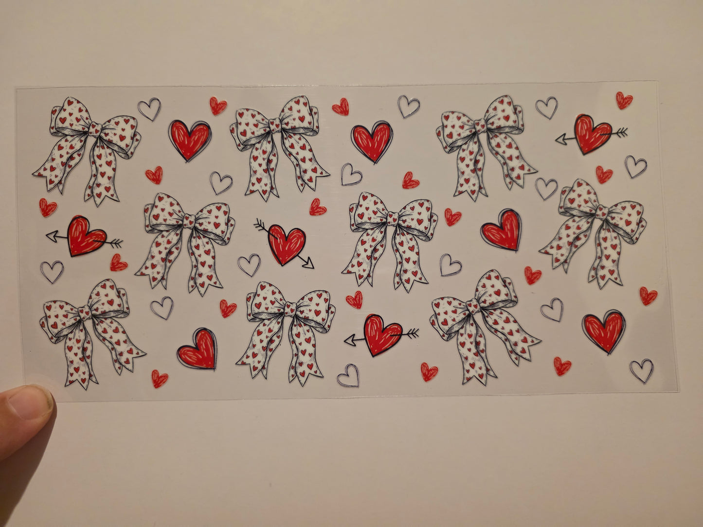 Bows with hearts