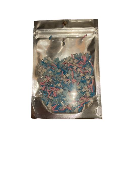 #387  Blue and white snow flake pieces