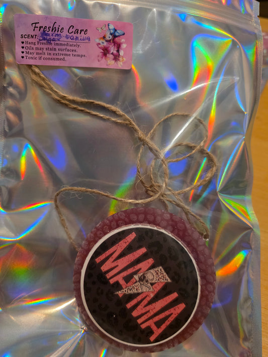 Pink Mama Skull Lighting Bolt (Warm Vanilla Suagr Scent)