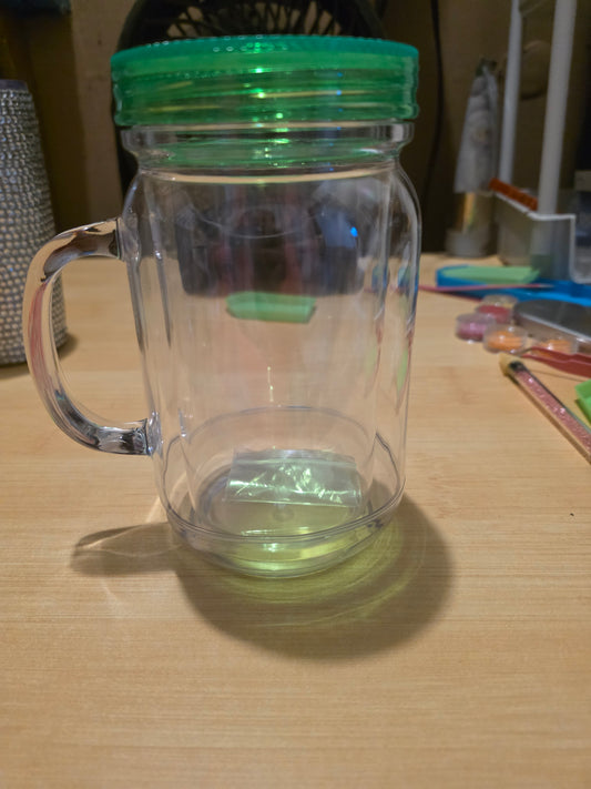 Green 20oz snow globe mug