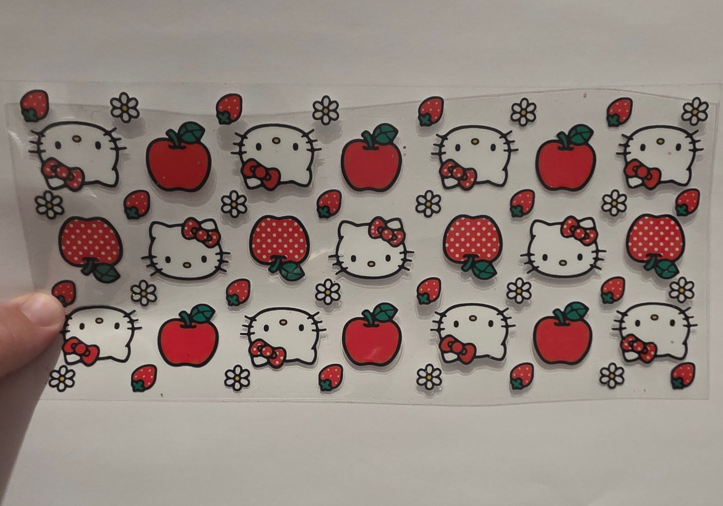 Hello Kitty with Apples