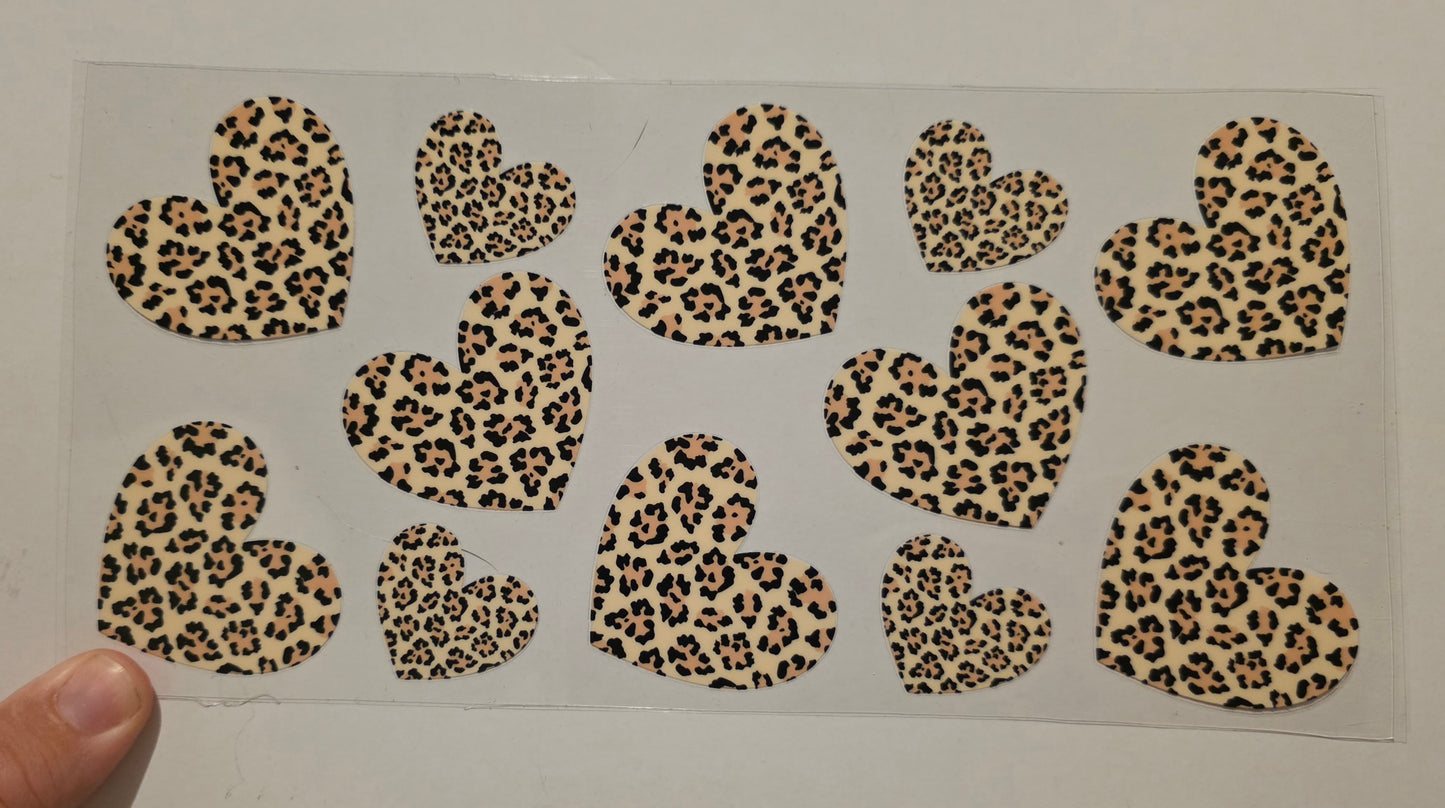 Chetta print hearts