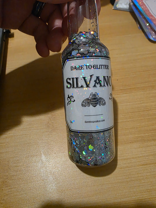 #754 Silvano Chucky Glitter